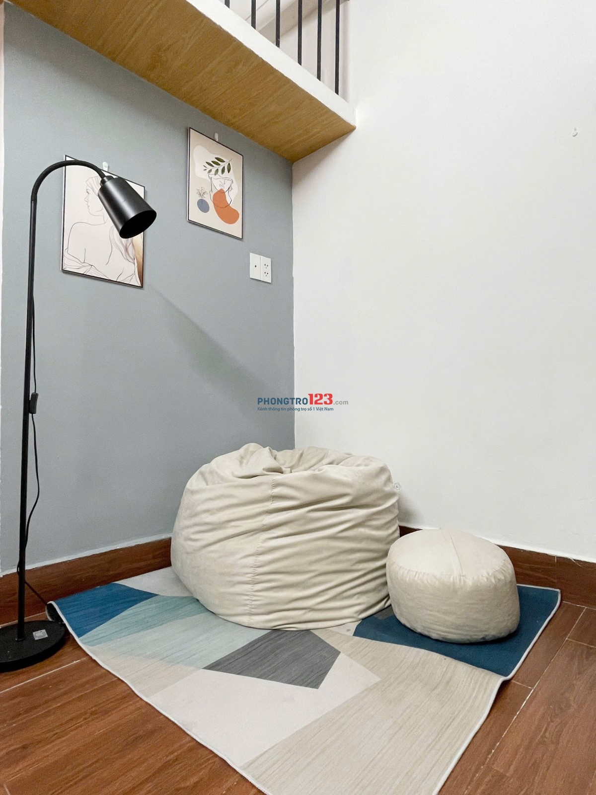 Cho thuê phòng có gác 30m2, cửa sổ trời, nhà thang máy, ngay Ung Văn Khiêm, Bình Thạnh, gần Đại Học
