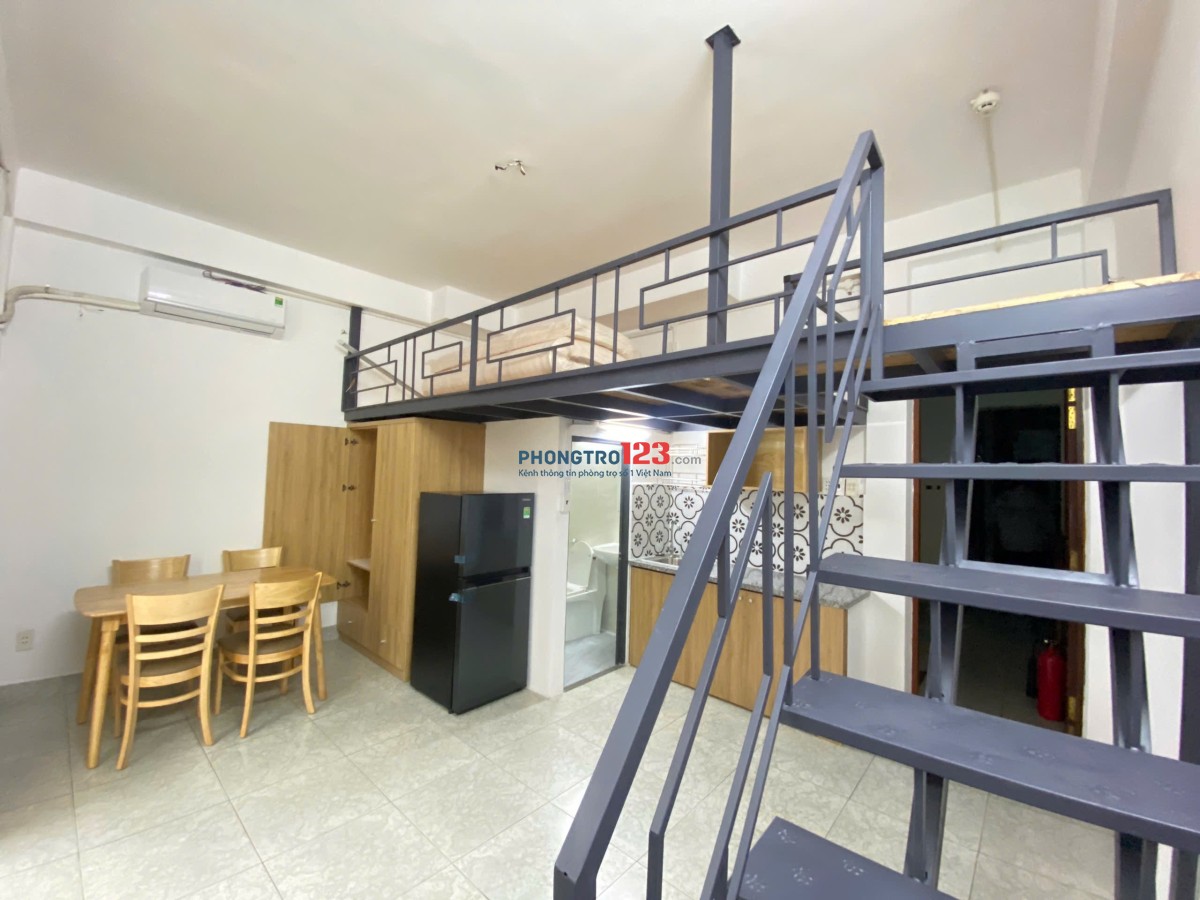 CHO THUÊ PHÒNG CÓ GÁC GẦN CỔNG SAU ETOWN CỘNG HOÀ KHU K300