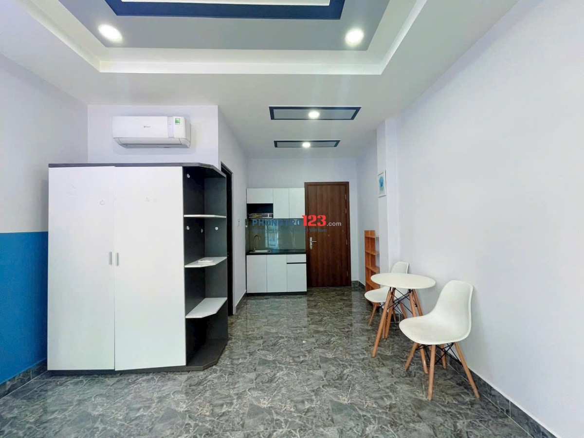Cho thuê dạng Studio bancol trung tâm quận Phú Nhuận