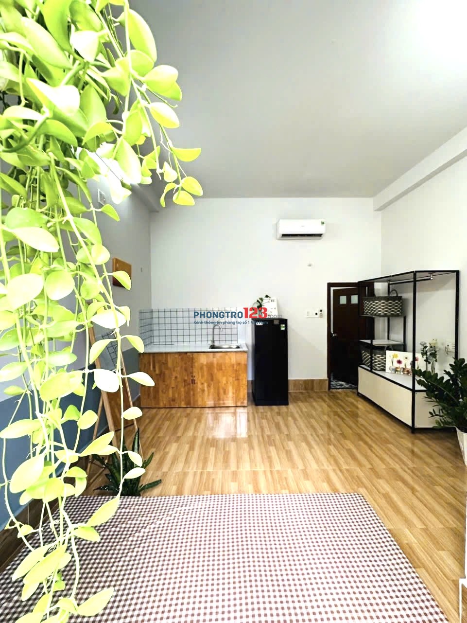CHO THUÊ PHÒNG BAN CÔNG, XA BẾP, FULL NỘI THẤT, HỒ VĂN HUÊ , PHÚ NHUẬN GẦN QUẬN 1, BÌNH THẠNH, Q3