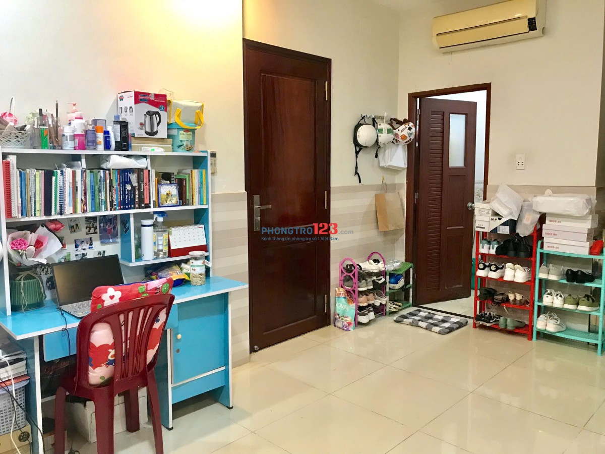 CẦN TÌM 2 BẠN NỮ Ở GHÉP TẠI XÓM CHIẾU - QUẬN 4