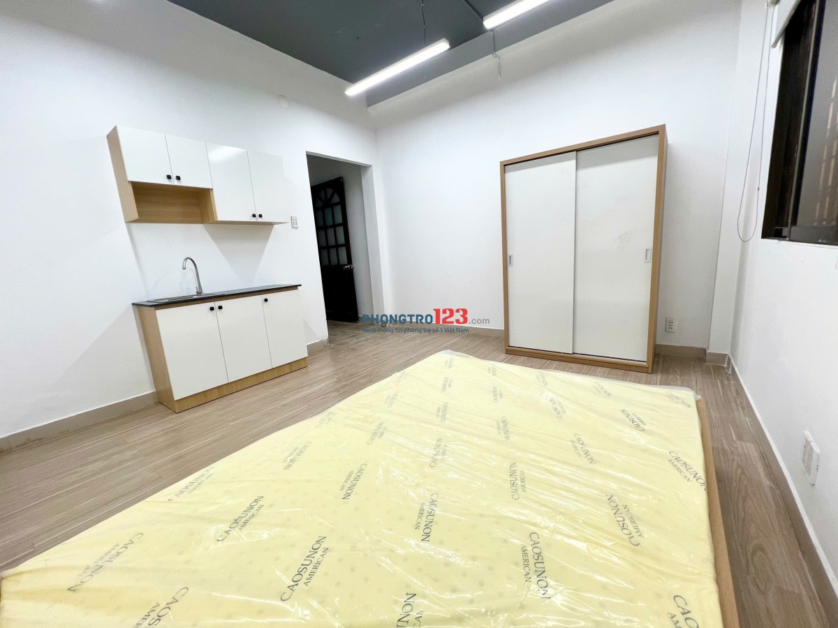 KHAI TRƯƠNG CHDV FULL NỘI THẤT, BAN CÔNG. TÁCH BẾP