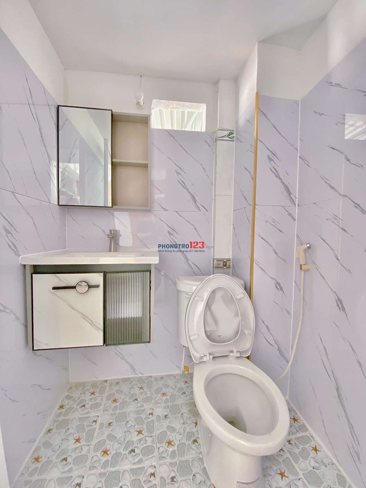 CHO THUÊ PHÒNG CỬA SỔ BAN CÔNG GIÁ TỐT NGAY ĐIỆN BIÊN PHỦ