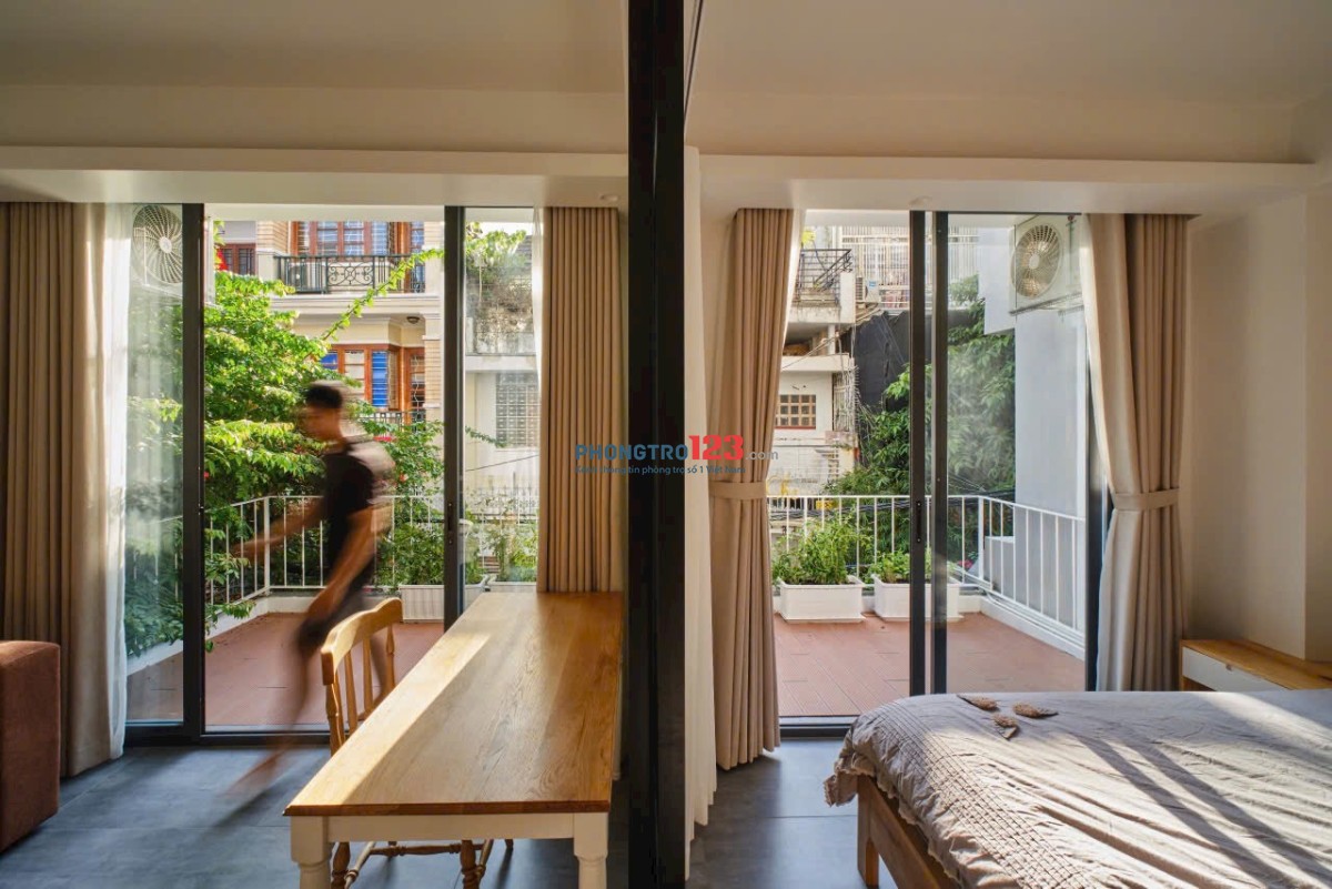 Không Gian Sống Hiện Đại!! Cho Thuê Căn Hộ Cao Cấp Đầy Đủ Tiện Nghi Ban Công Gần Công Viên Gia Định