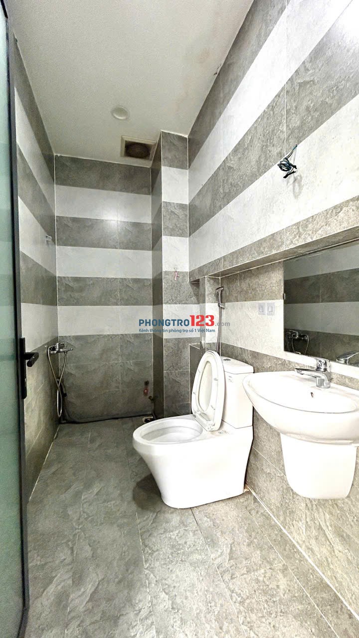 CHO THUÊ PHÒNG TRỌ 30m2 CỬA SỔ LỚN, XA BẾP _ XÔ VIẾT NGHỆ TĨNH, BÌNH THẠNH GẦN QUẬN 1, QUẬN 3, Q2