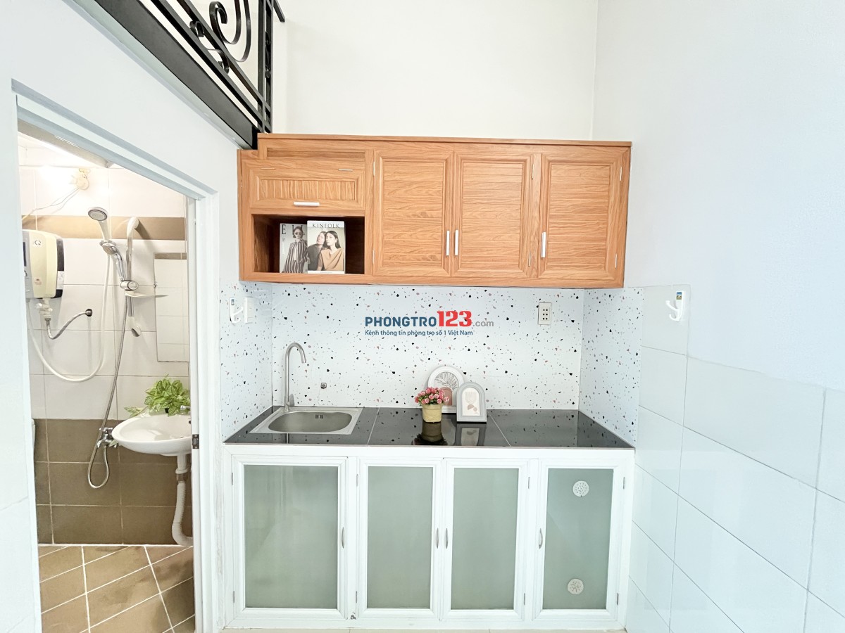 DUPLEX cửa sổ lớn full nội thất 5tr3 Nguyễn Thị Thập, Quận 7