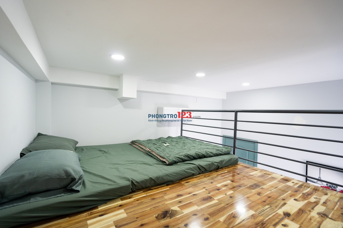Phòng 20m2-4,5tr gác lửng, cửa sổ, kệ bếp, toilet, full nội thất, thang máy ngay Bến xe miền đông