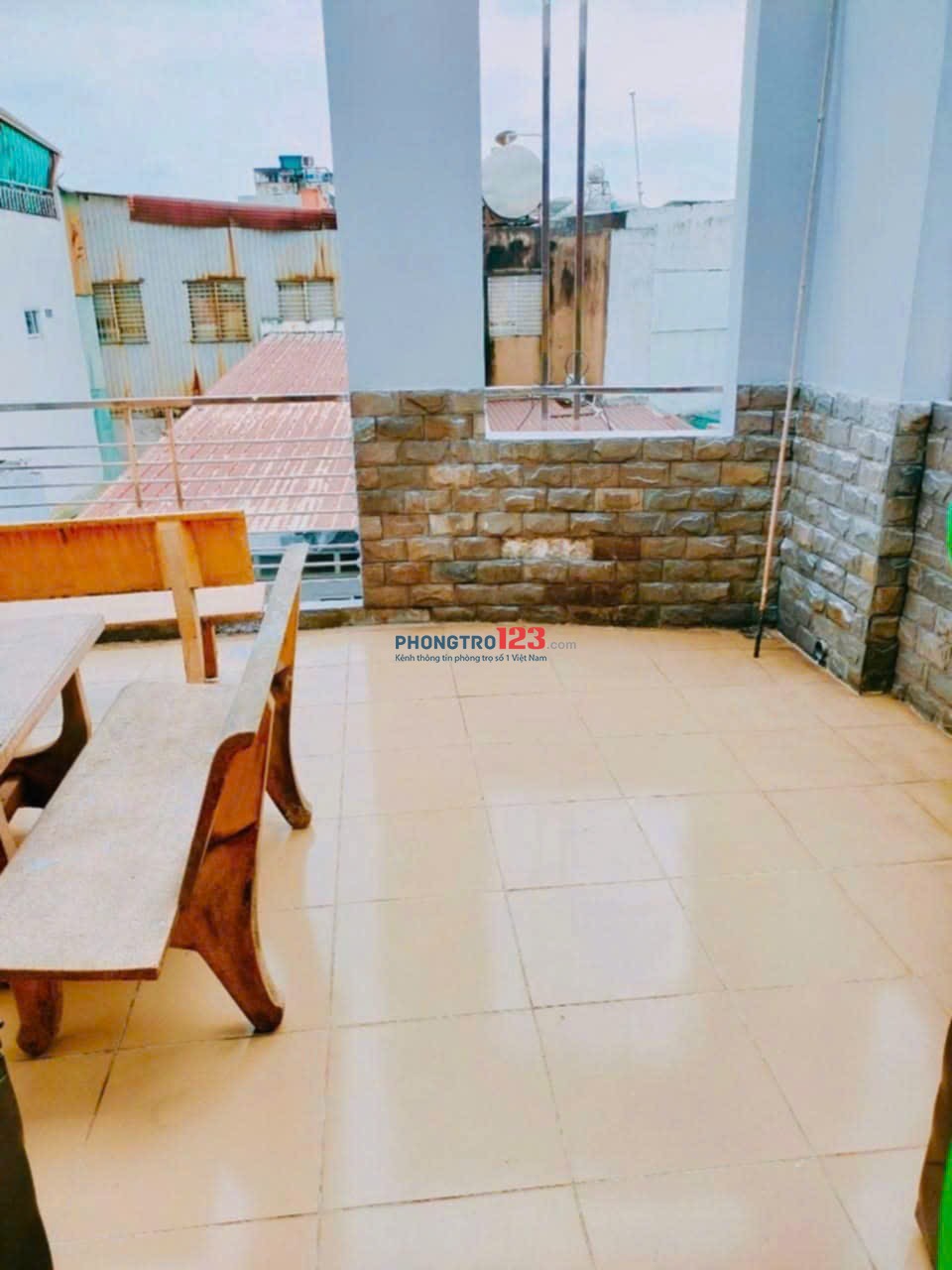 Phòng Thoáng đẹp FULL nội thất có bếp ngay 3/2 giao Lê Đai Hanh