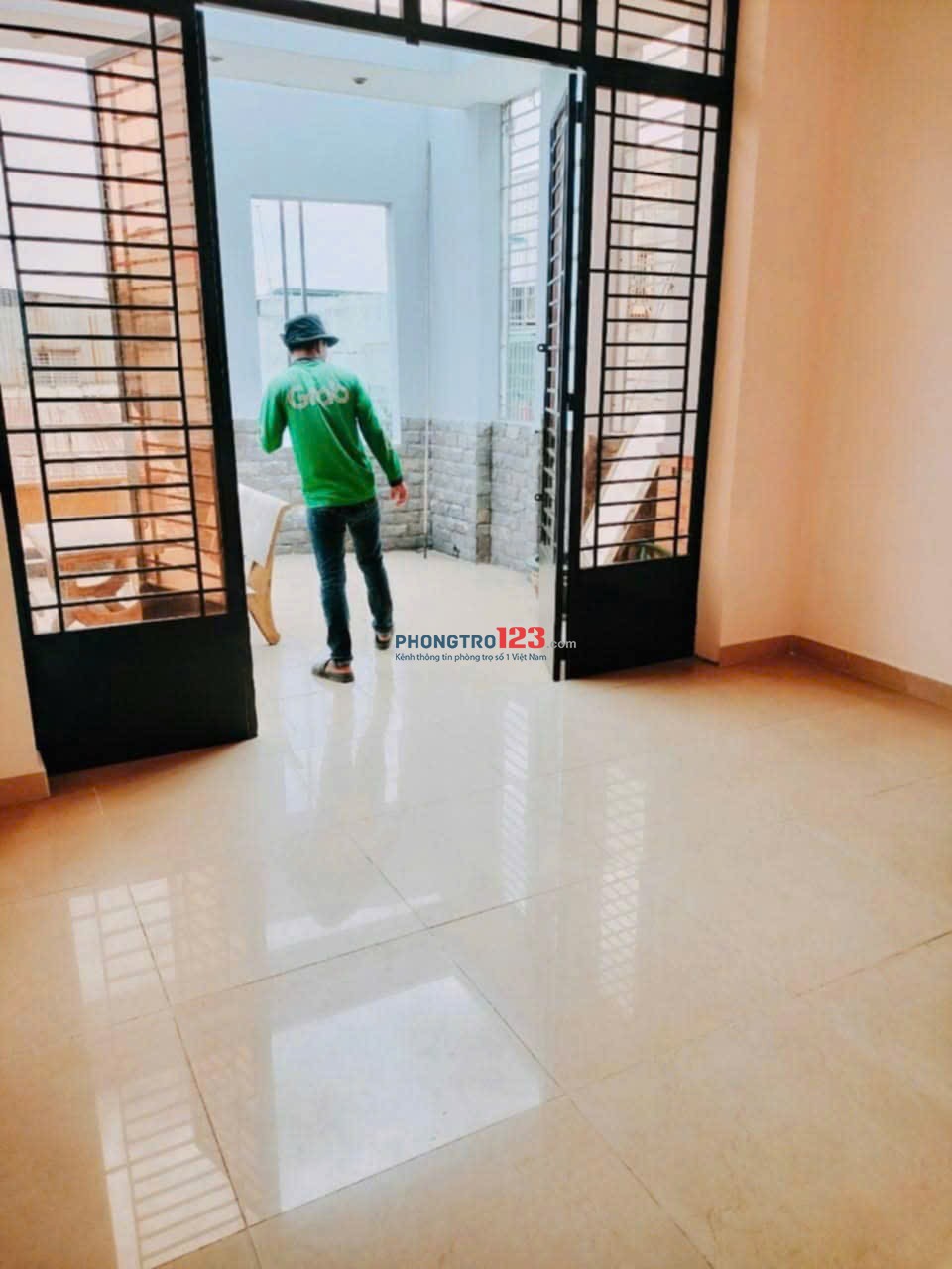 Phòng Thoáng đẹp FULL nội thất có bếp ngay 3/2 giao Lê Đai Hanh