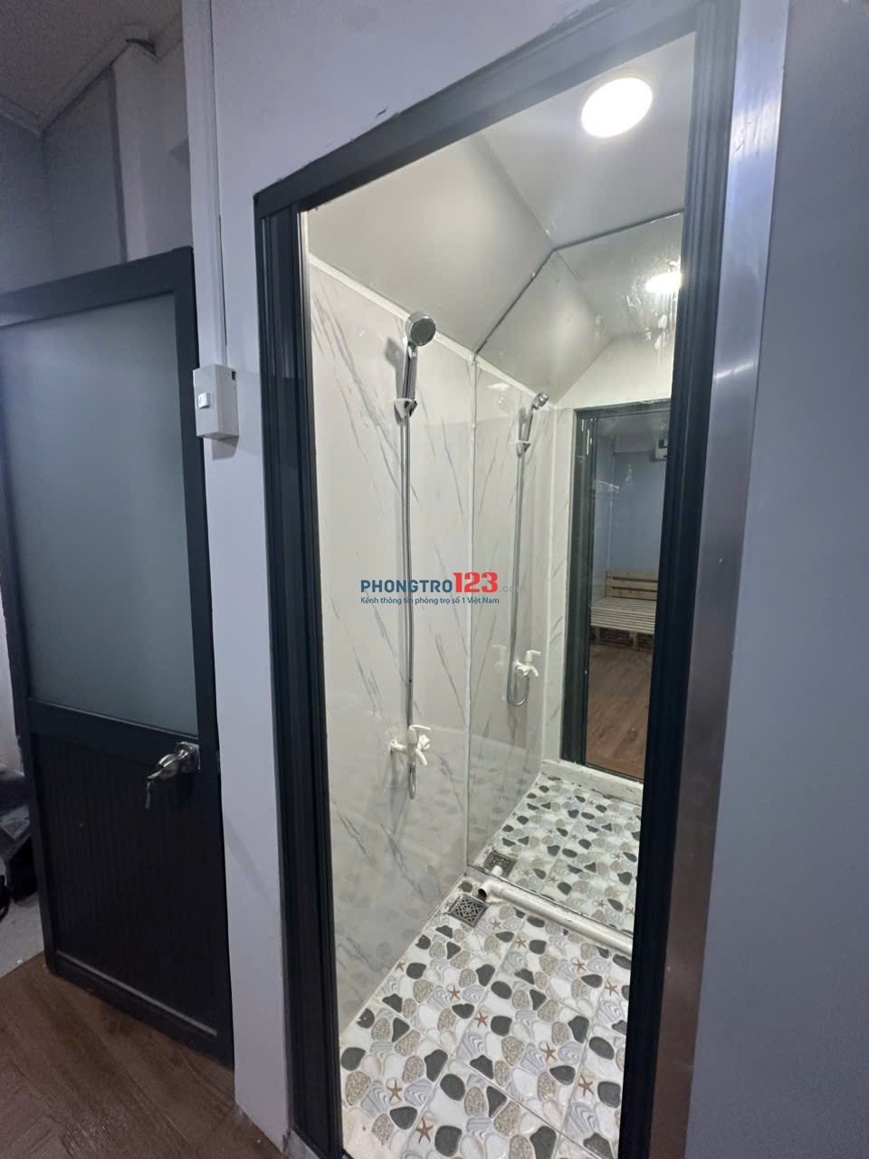 Cho thuê phòng trọ 4tr5 - hẻm nguyễn văn trỗi gần bv y dược
