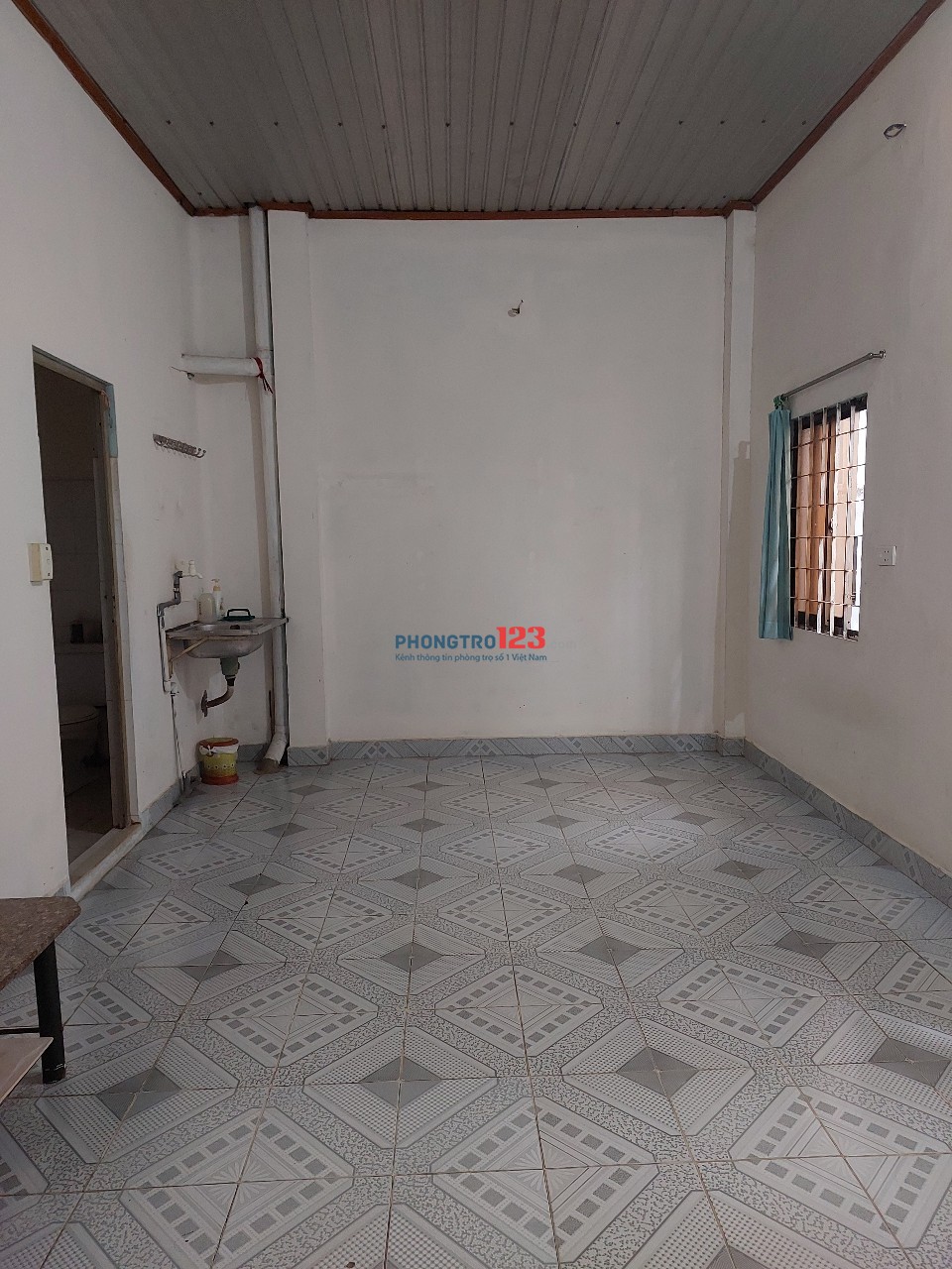PHÒNG TRỌ CHO THUÊ – NGAY KHU VINHOMES CENTRAL PARK