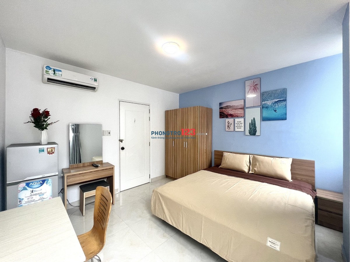 Ở NGAY PHÒNG THOÁNG 25M2 NGAY ĐH SƯ PHẠM, ĐH UEH, NGÃ SÁU PHÙ ĐỔNG, TRẦN KHÁNH DƯ