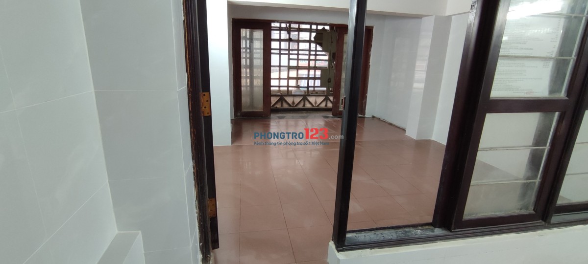 Phòng trọ mặt tiền Bình Giã, Tân Bình – 22m²~3tr8/tháng – Máy lạnh, toilet riêng – Giờ tự do