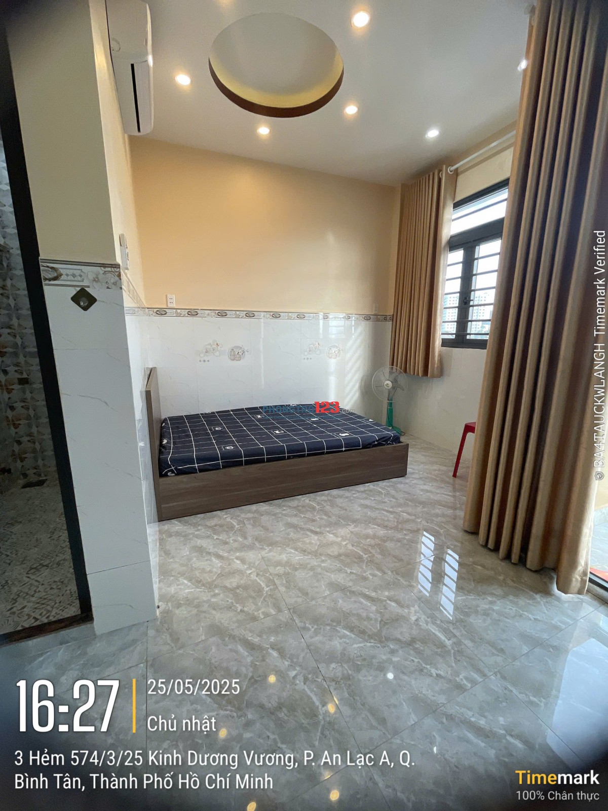 PHÒNG BAN CÔNG CÓ GIƯỜNG NỆM_THANG MÁY, MÁY LẠNH, NƯỚC NÓNG_NGAY AEON BÌNH TÂN, GIỜ GIẤC TỰ DO