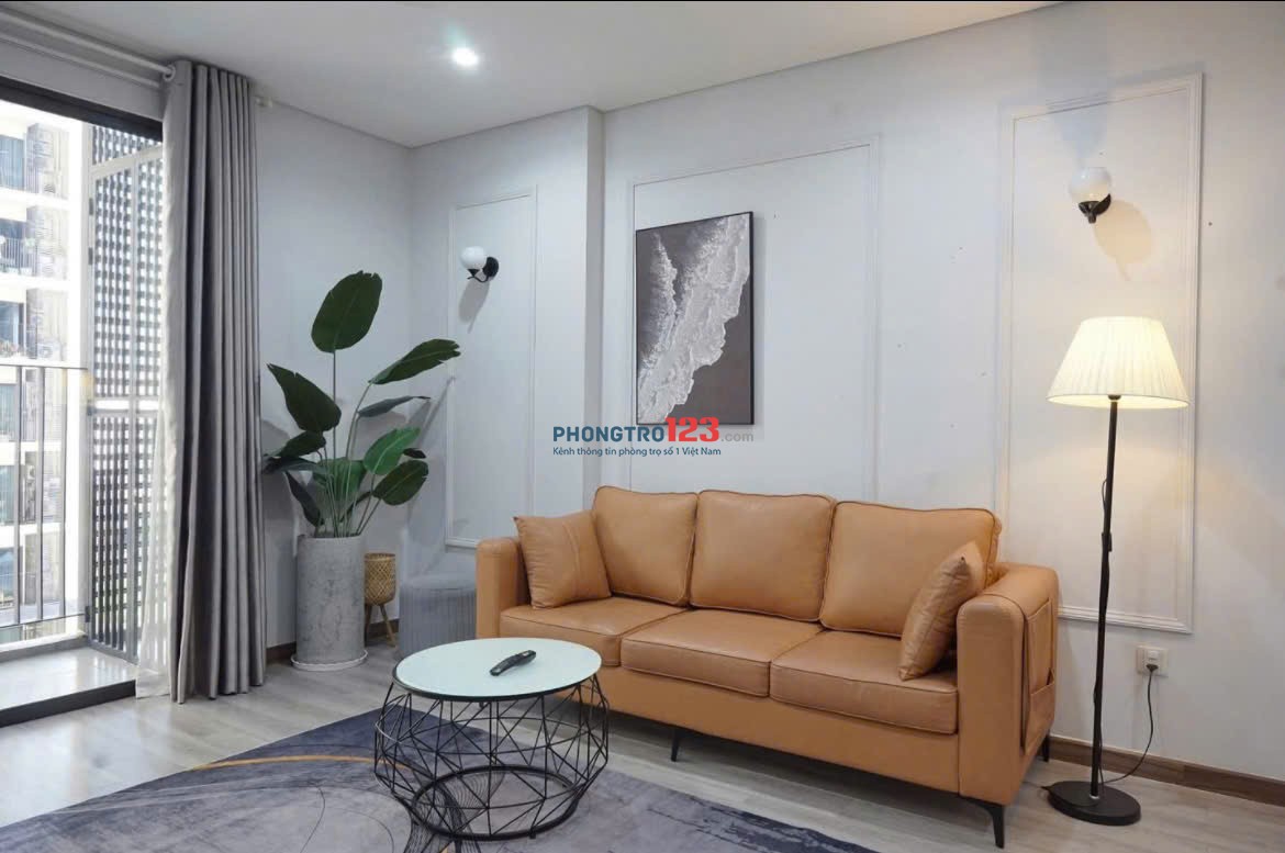 Sky Center, Phổ Quang, TB, 2PN rộng, 97m2, Căn góc, 19tr/tháng.