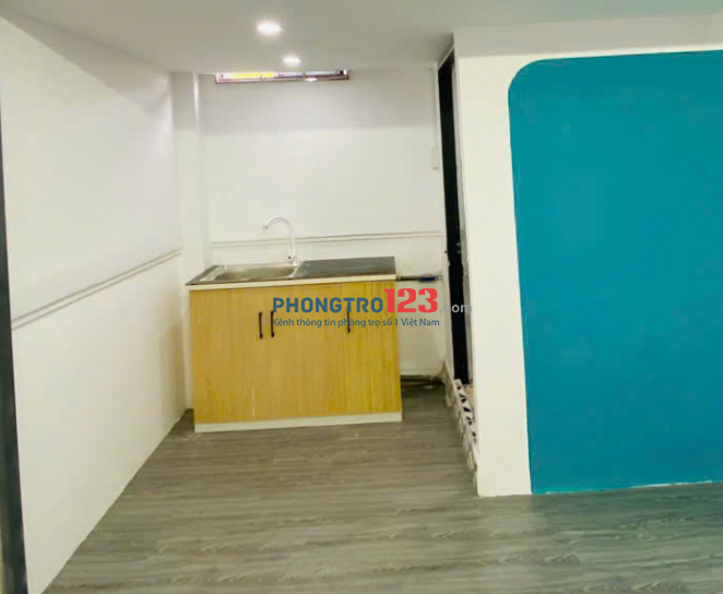 PHÒNG MỚI SẠCH ĐẸP NGAY ĐƯỜNG HUỲNH VĂN BÁNH