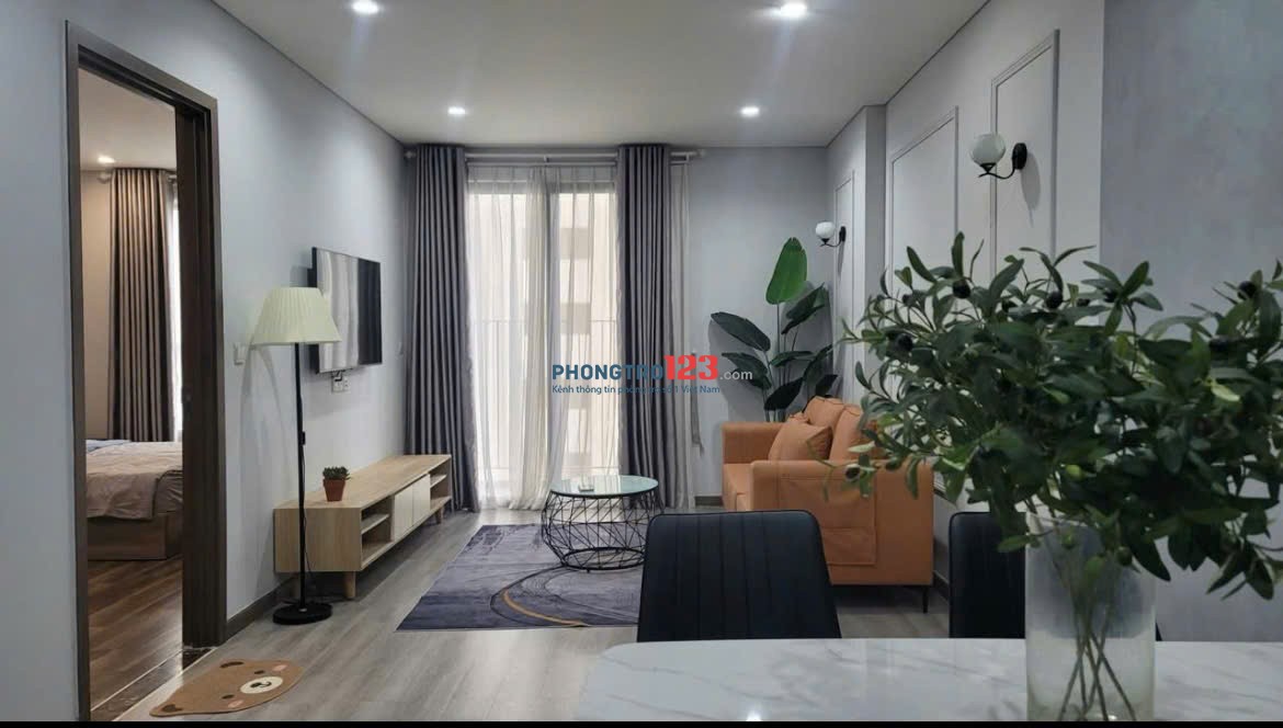 Sky Center, Phổ Quang, TB, 2PN rộng, 97m2, Căn góc, 19tr/tháng.