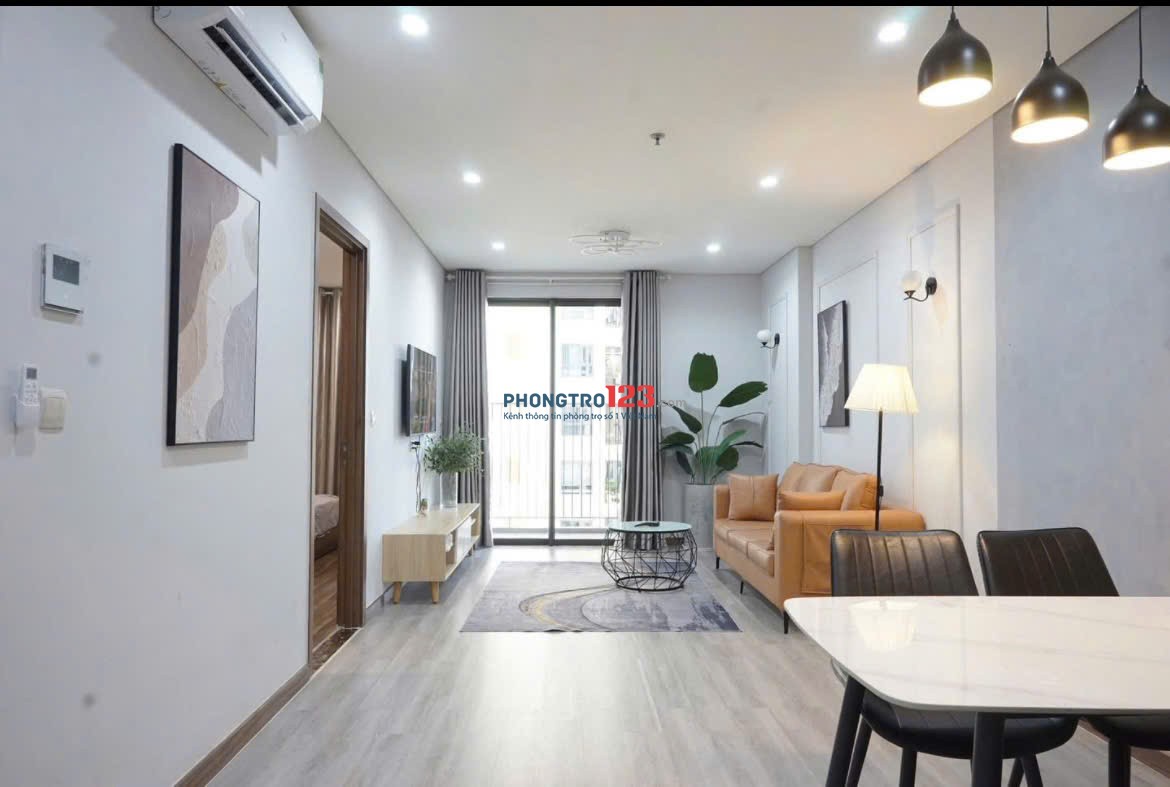 Sky Center, Phổ Quang, TB, 2PN rộng, 97m2, Căn góc, 19tr/tháng.