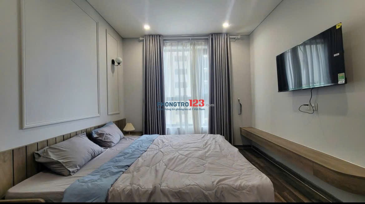 Sky Center, Phổ Quang, TB, 2PN rộng, 97m2, Căn góc, 19tr/tháng.