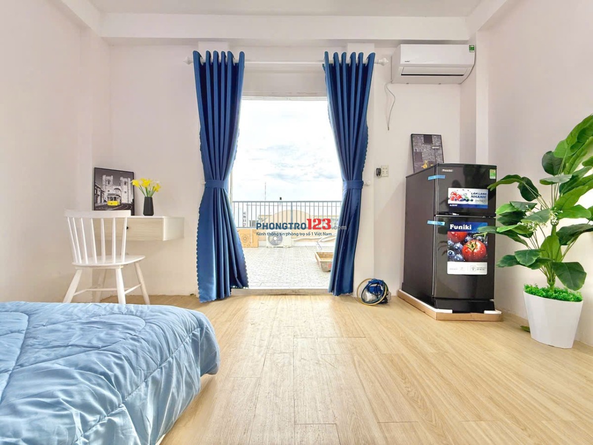 Cho Thuê Phòng Bình Thạnh Ban Công Rộng 60m2 giáp Q1, Q3