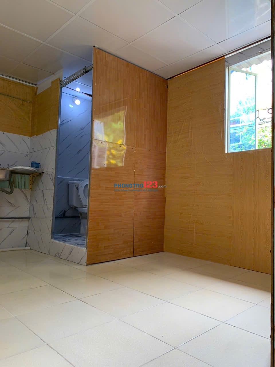 Phòng cửa sổ tollet riêng Bạch Đằng P15 Bình Thạnh