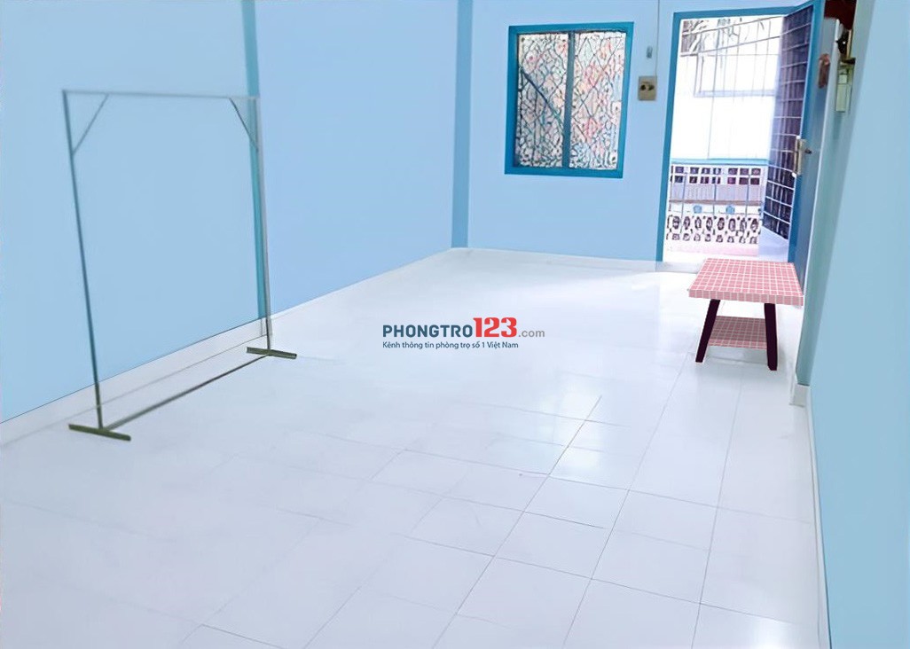 Còn trống duy nhất 1 phòng siêu to STUDIO 33m2 có Bancong, an ninh thoáng mát
