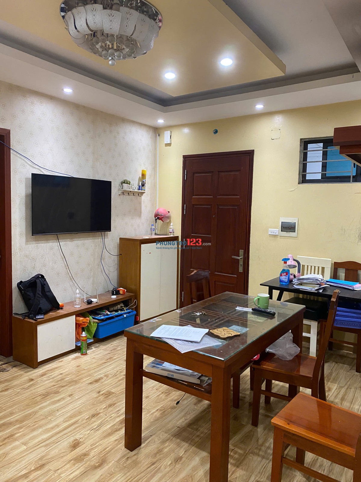 Cho thuê 1 phòng trong chung cư CT12A (Tầng 20 CT12A phòng 2046) Kim văn - Kim Lũ
