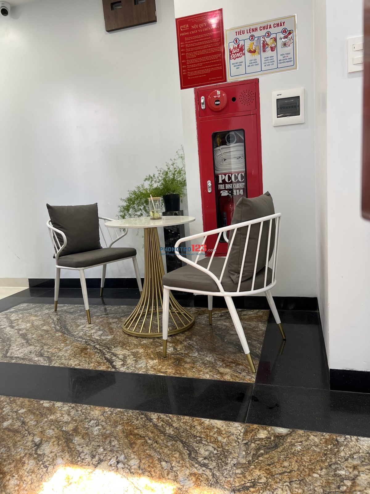 VĂN PHÒNG cho THUÊ, Tòa nhà mới xây, nhiều diện tích từ 10-50m2 giá từ 3tr