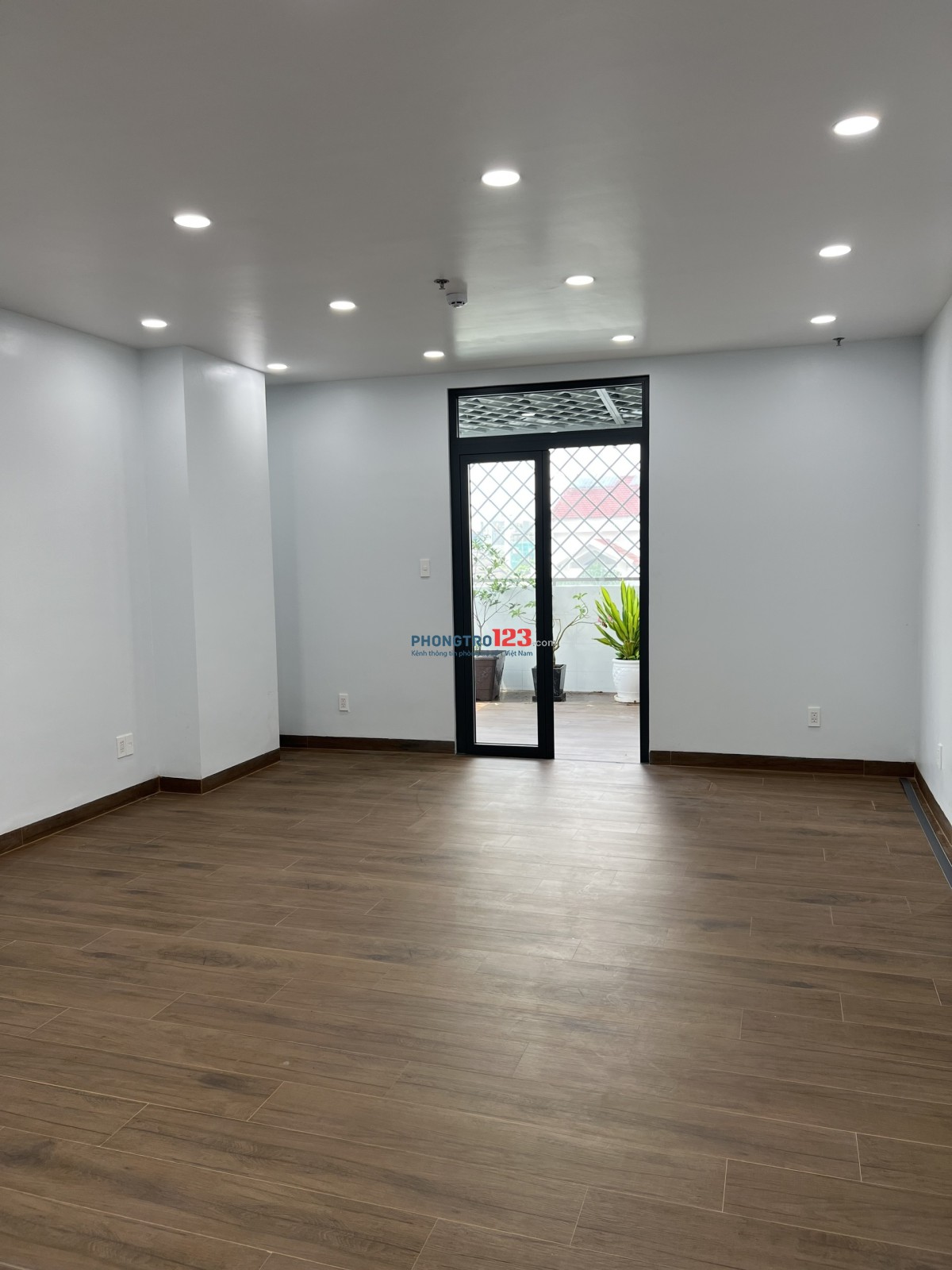 VĂN PHÒNG cho THUÊ, Tòa nhà mới xây, nhiều diện tích từ 10-50m2 giá từ 3tr