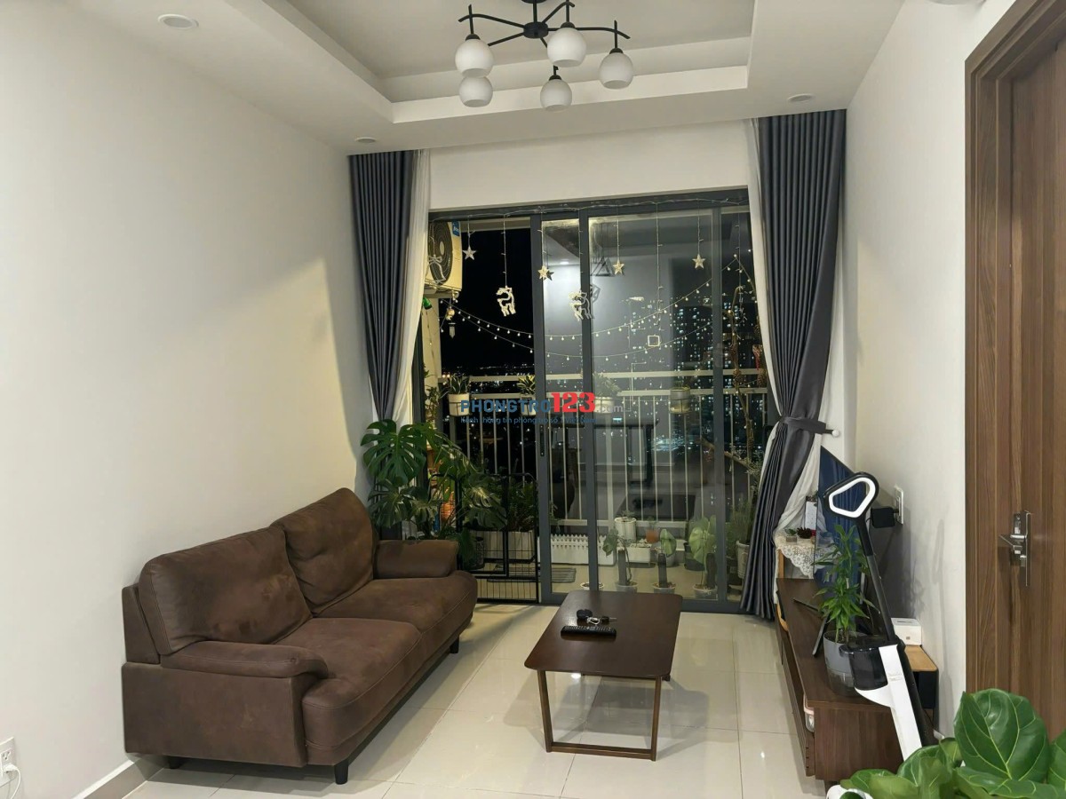 Chung cư Carillon 3, Hoàng Hoa Thám, Tân Bình: 70m2, trống 2PN