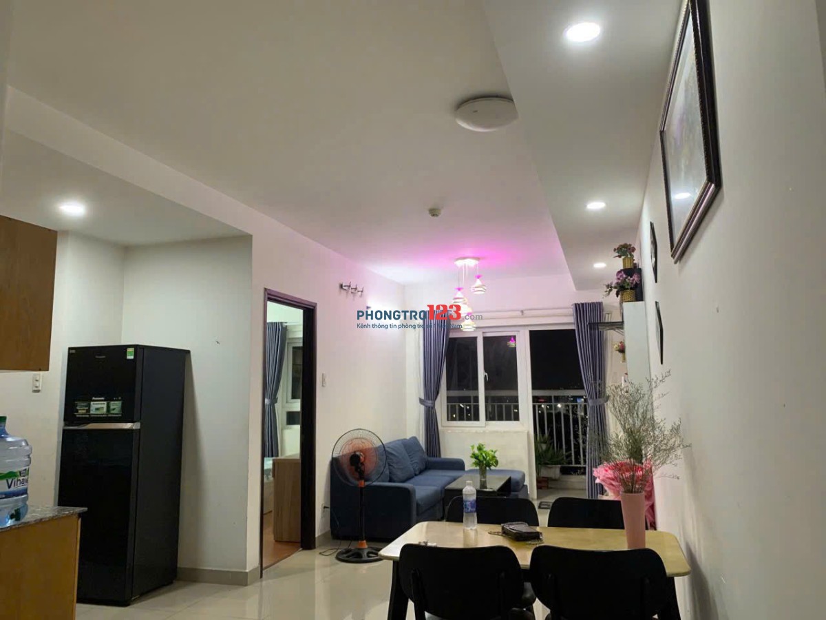 Chung cư Ruby, cho thuê 2p ngủ, full NT, 10tr/th
