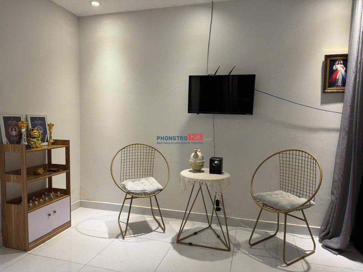 Chung cư RUby, 2A Nguyễn Sỹ Sách, P15, TB: 86m2, 2p ngủ, 9tr/th