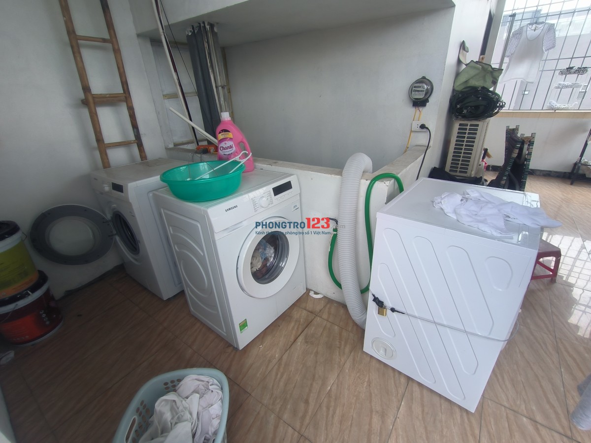 Nhượng phòng 167 Thanh Nhàn, mới tinh ở được 4 5 người