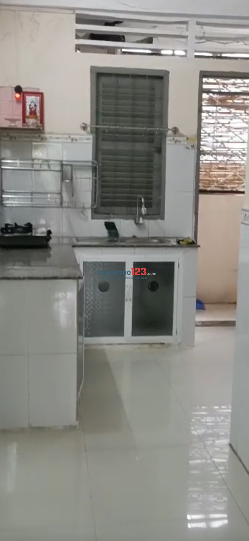 Cho thuê căn hộ Bình Thới, 3 phòng ngủ quận 11 gần đường lãnh binh Thăng