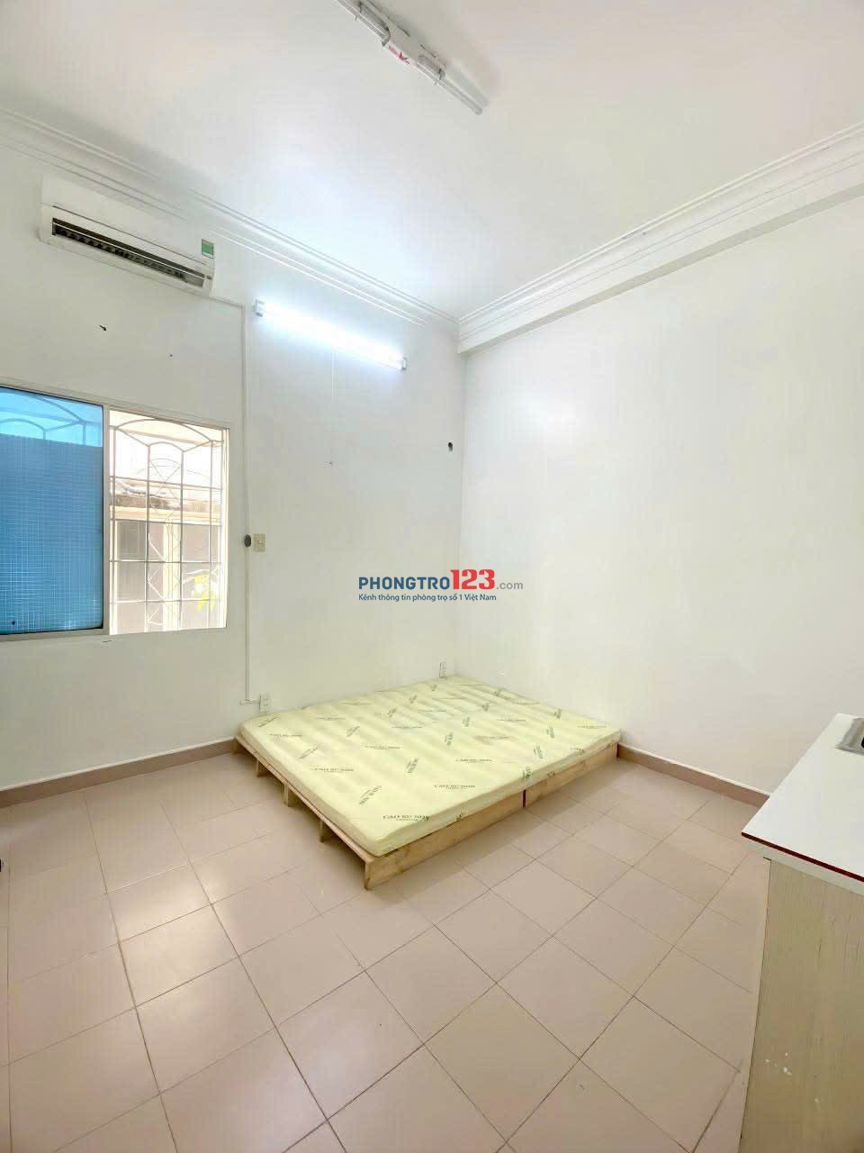 Phòng đẹp 20m2 - 196 Cộng Hòa Tân Bình (Gần CV Hoàng Văn Thụ)