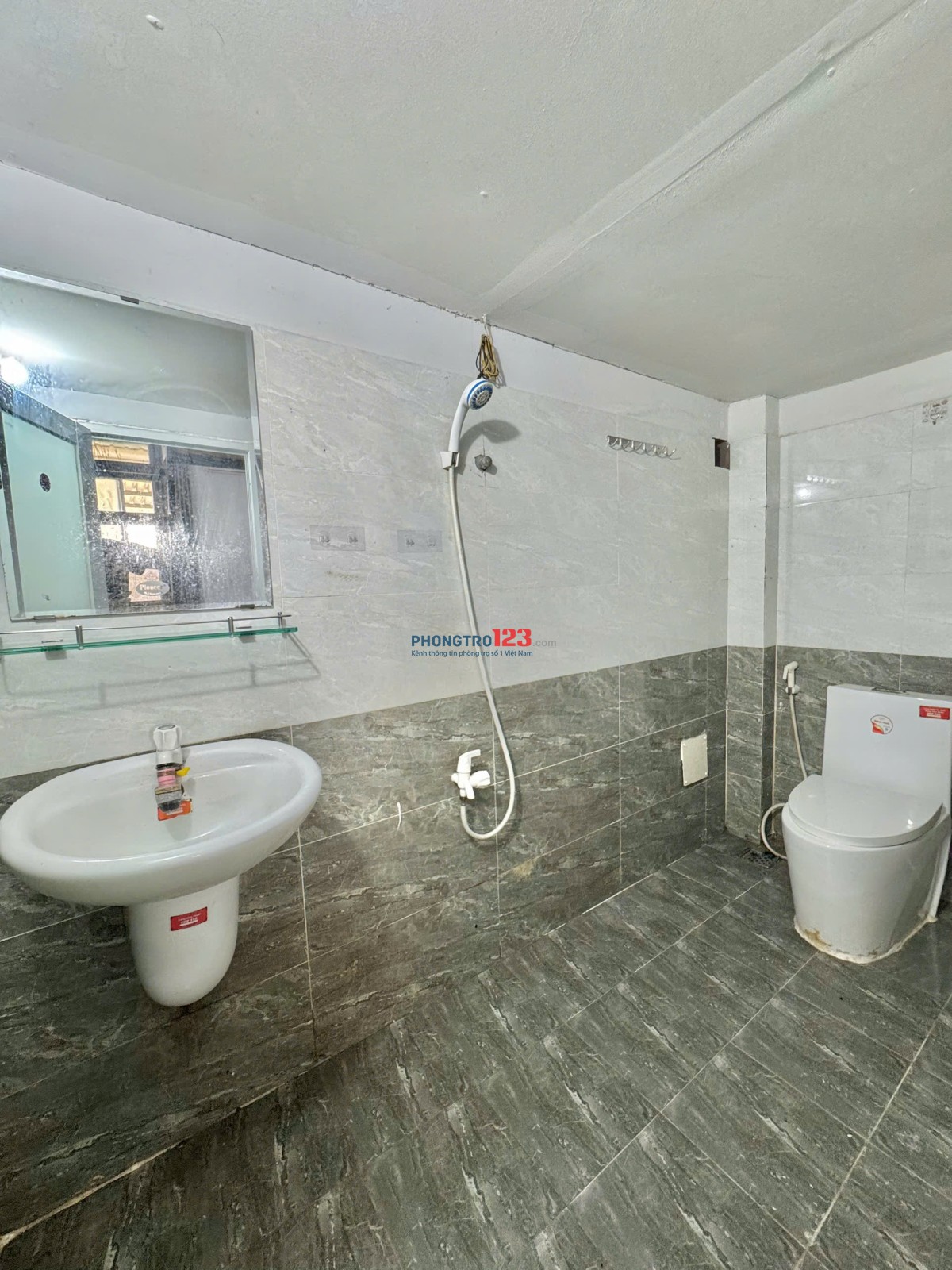 DUPLEX GÁC CAO CỬA SỔ - NGAY VLUDƯƠNG QUẢNG HÀM, GÒ VẤP