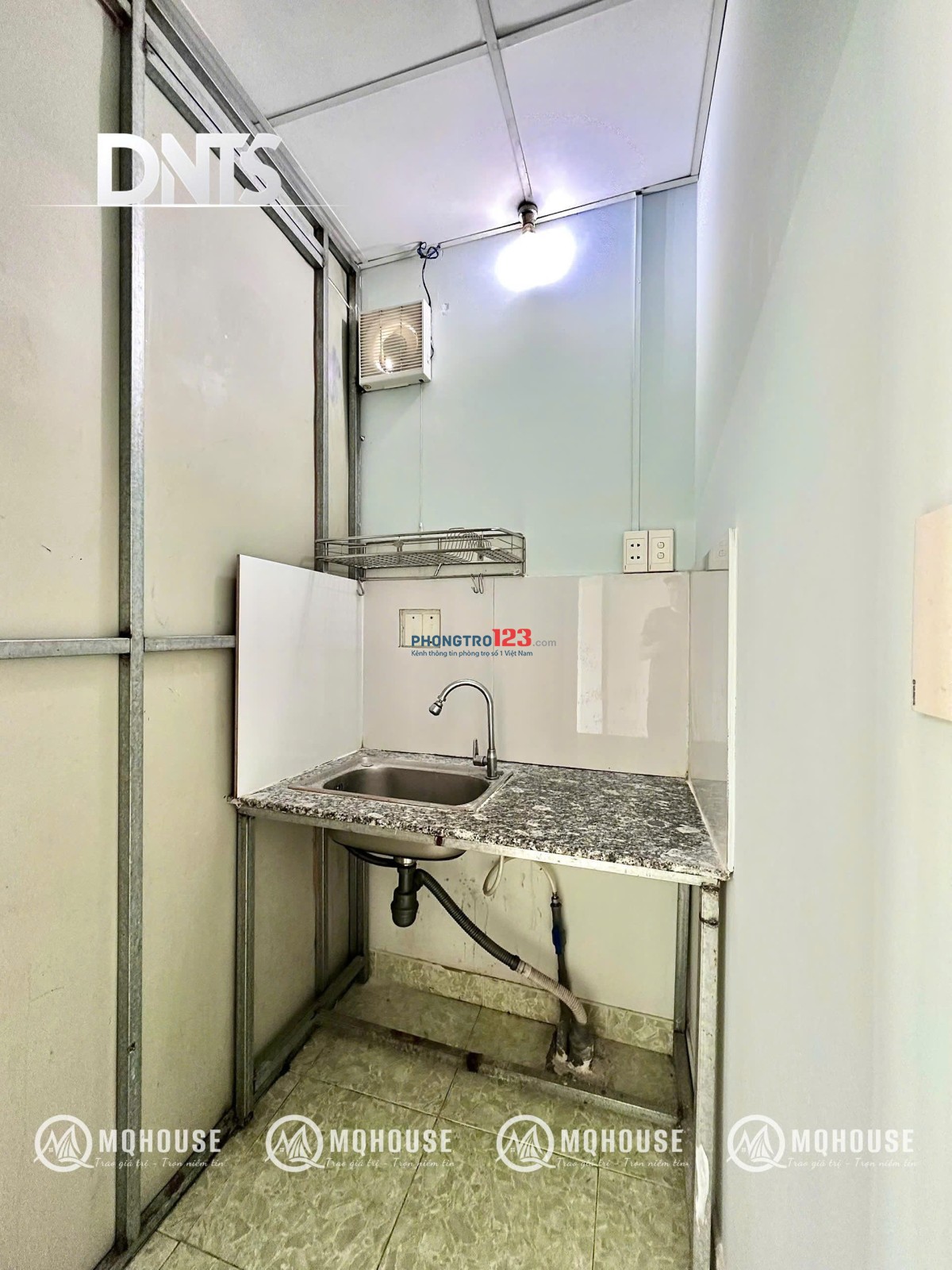 Cho Phòng Ngay Cầu Thị Nghè, Ngã Tư Hàng Xanh Giáp Q1
