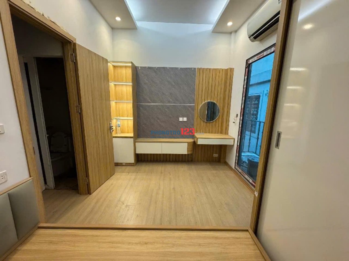 Cho thuê nhà nguyên căn full nội thất ngay Ngõ 43 Phố Chùa Bộc