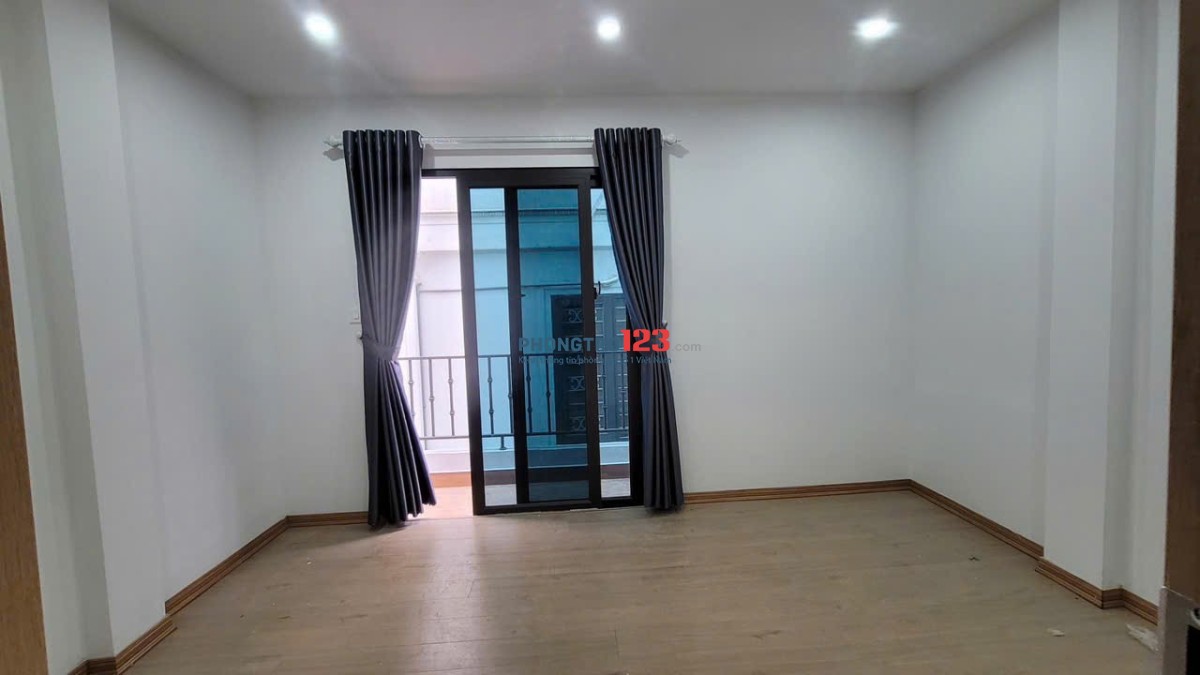 Cho thuê nhà nguyên căn full nội thất ngay Ngõ 43 Phố Chùa Bộc