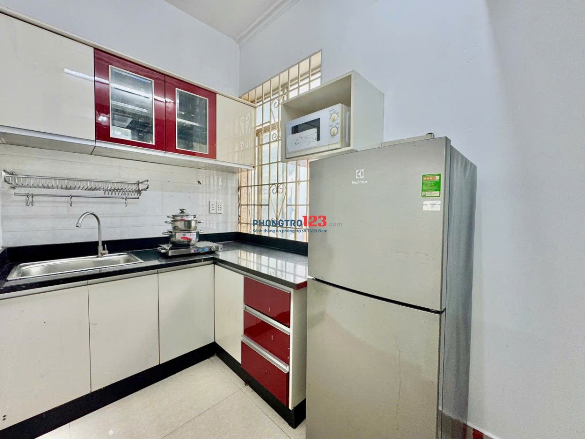 CĂN HỘ 1PN/PHÒNG KHÁCH/TÁCH BẾP MỚI XÂY SÁT BÊN SÂN BAY - TÂN BÌNH