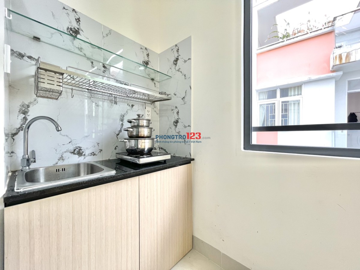 PHÒNG 25M2 MỚI 100% NGAY COOPMART NHIÊU LỘC,NGAY NGÃ 4 TRẦN QUANG DIỆU