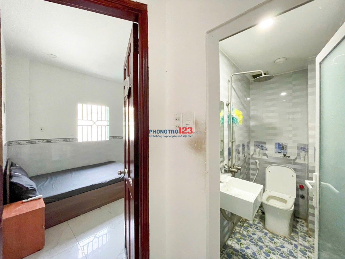 Trọ 25m2 Hoàng Hoa Thám, Phú Nhuận gần vòng xoay Nguyễn Thái Sơn, đại học UFM, sân bay Tân Sơn Nhất