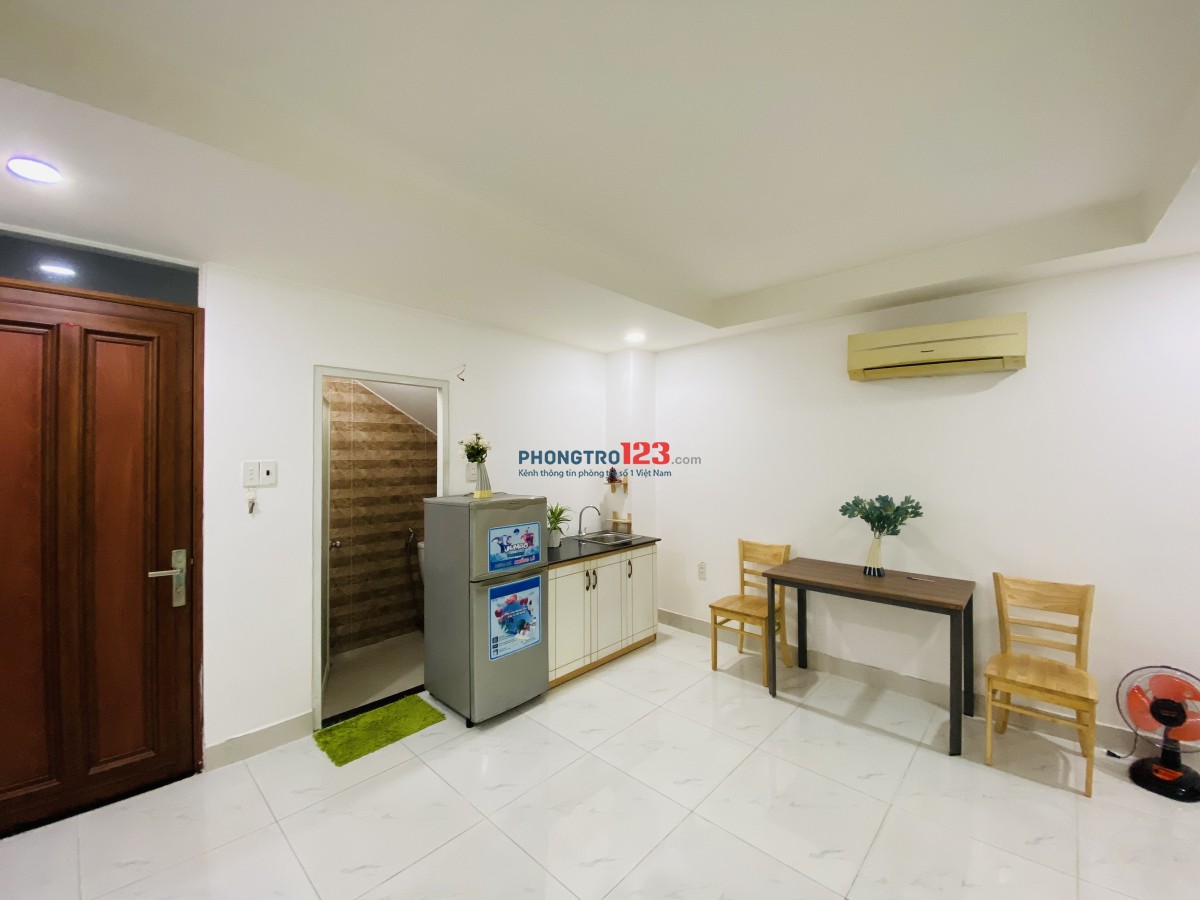 PHÒNG FULL NỘI THẤT, NGAY CẦU THỊ NGHÈ, CHỈ 2 PHÚT ĐẾN TRUNG TÂM QUẬN 1
