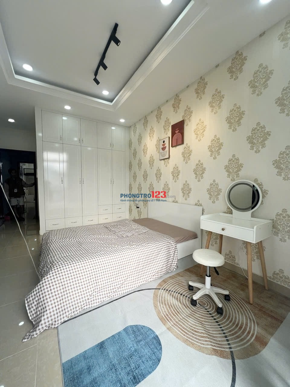 Phòng trọ Bình Thạnh có ban công 30m2 cho thuê gần Đặng Thuỳ Trâm, ĐH Văn Lang đường Bình Lợi