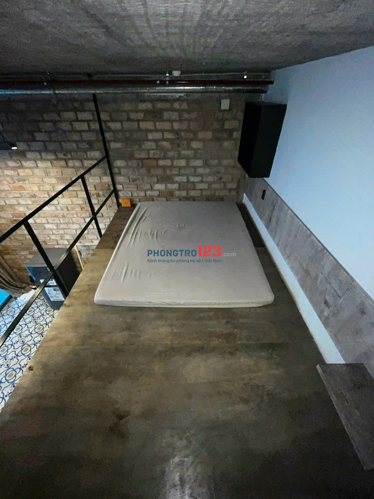 Cho thuê phòng Duplex gác cao đầy đủ nội thất có giặt sấy riêng thang máy ngay Etown quận Tân Bình