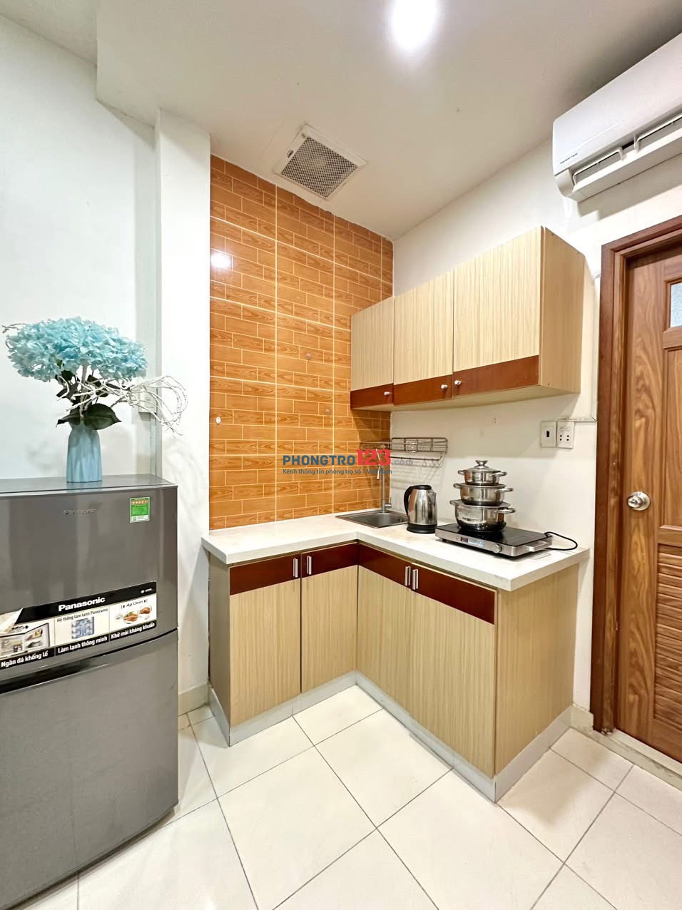 PHÒNG MỚI FULL NT GIÁ TỐT NGAY NHÀ HÁT HOÀ BÌNH