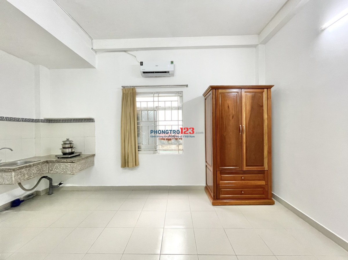 PHÒNG TIỆN NGHI CAO CẤP NGAY 4’ ĐI ĐH VĂN LANG CS3