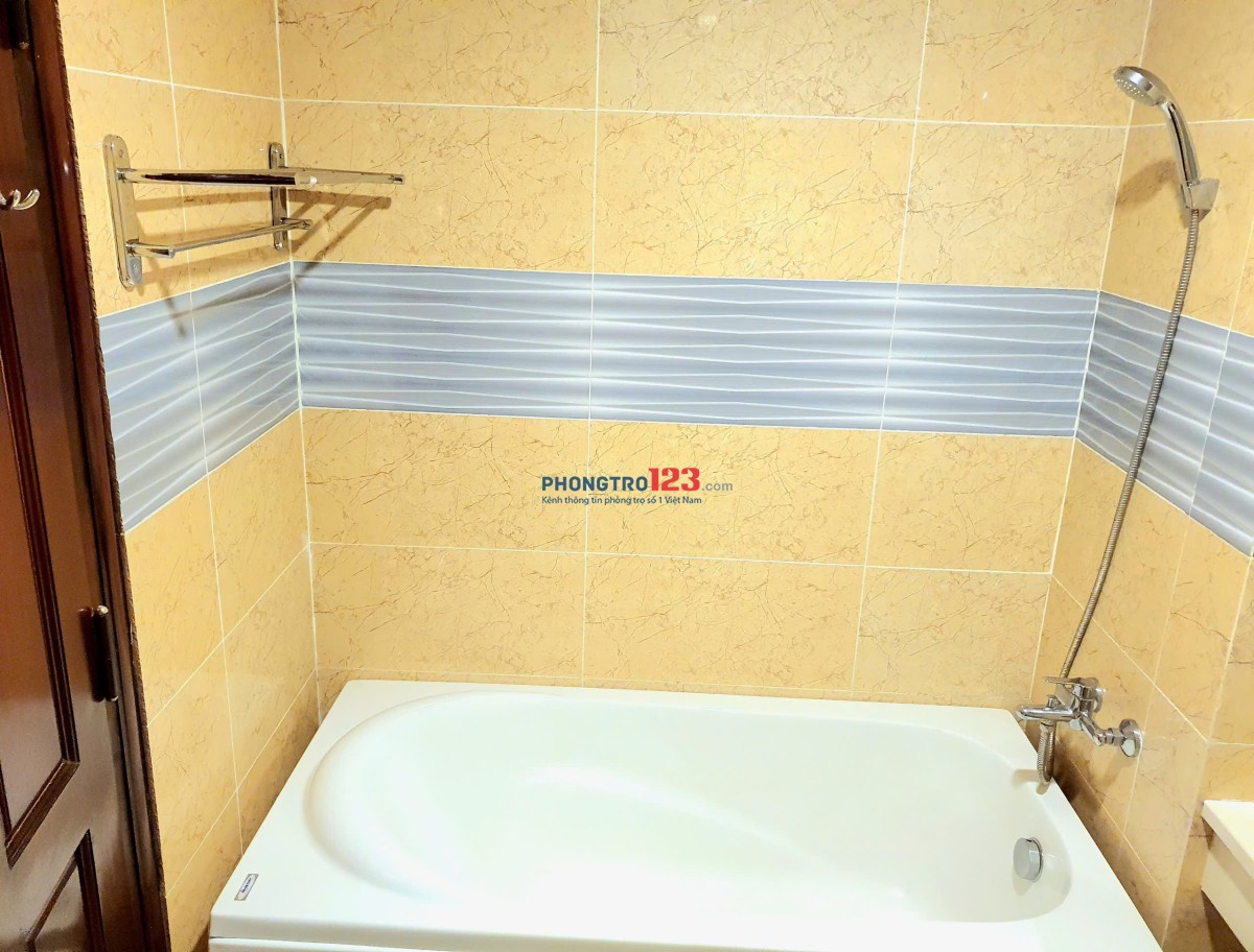 Cho thuê phòng khách sạn 4 sao sát biển giá cực rẻ tại Nha Trang