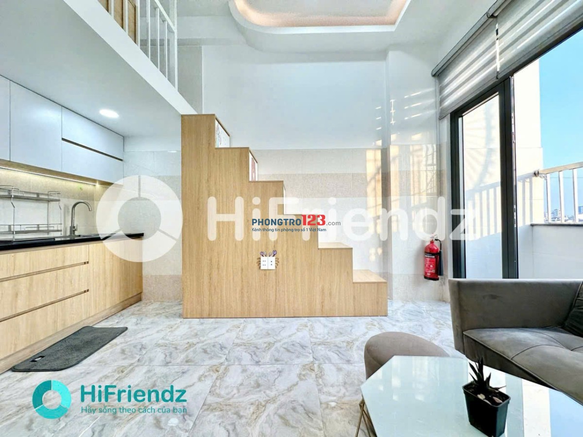 Phòng có gác full nội thất - Ngay Đầm Sen gần 11 - Ở liền được - Thang máy - Bãi Xe lớn