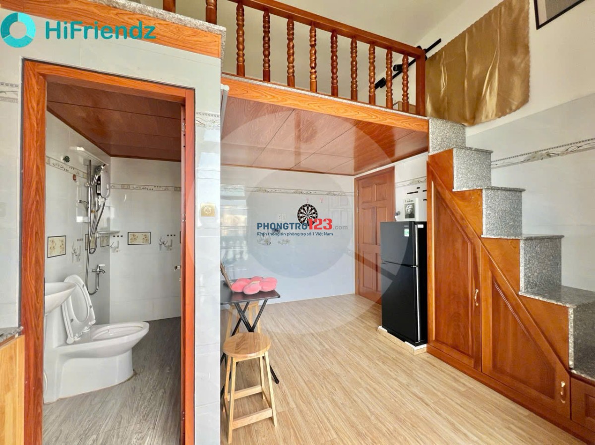 STUDIO FULL NỘI THẤT, FREE DỊCH VỤ XE, CÓ THANG MÁY, TOÀ LỚN CAO CẤP - CHỈ 3XXX